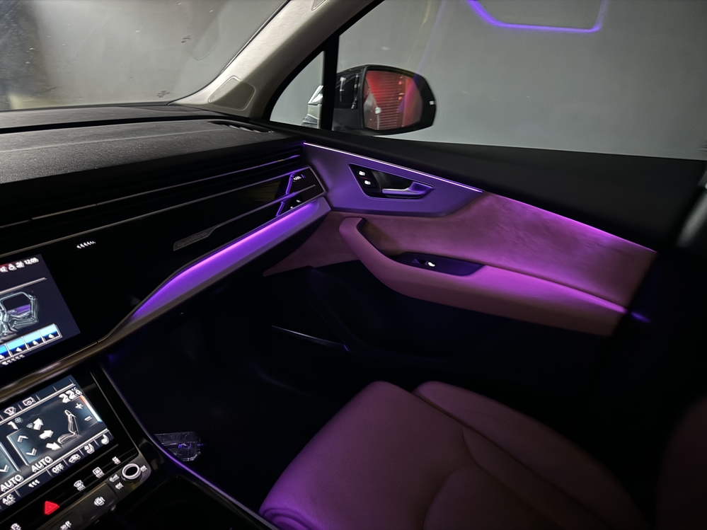 Montare 14 - Audi Q7 4M 2023 Instalare Montare Lumini Ambientale 30 Culori Originale Lumini Bord Ambientale Color