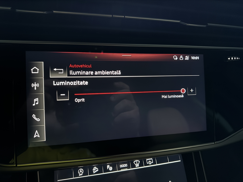 Montare 6 - Audi Q7 4M 2023 Instalare Montare Lumini Ambientale 30 Culori Originale Lumini Bord Ambientale Color