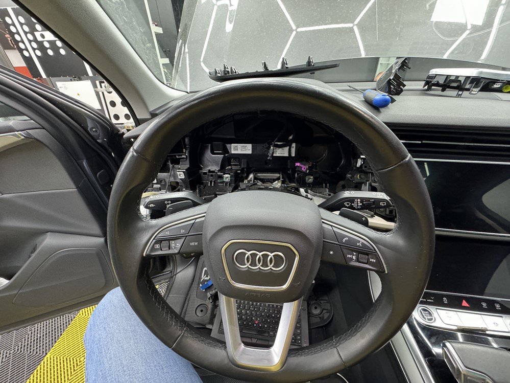 Activare 6 - Audi Q7 4M Reparatie Remediere Audi pre sense: momentan limitat. Panou de bord: defectiune! Mesaje de avertizare limitate Bucuresti Montare 6 - Audi Q7 4M Reparatie Remediere Audi pre sense: momentan limitat. Panou de bord: defectiune! Mesaje de avertizare limitate Bucuresti