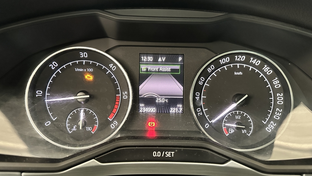 Activare 8 - Skoda Superb 3 III 2016 Calibrare Radar ACC Remediere Eroare Front Assist Indisponibil Montare 8 - Skoda Superb 3 III 2016 Calibrare Radar ACC Remediere Eroare Front Assist Indisponibil