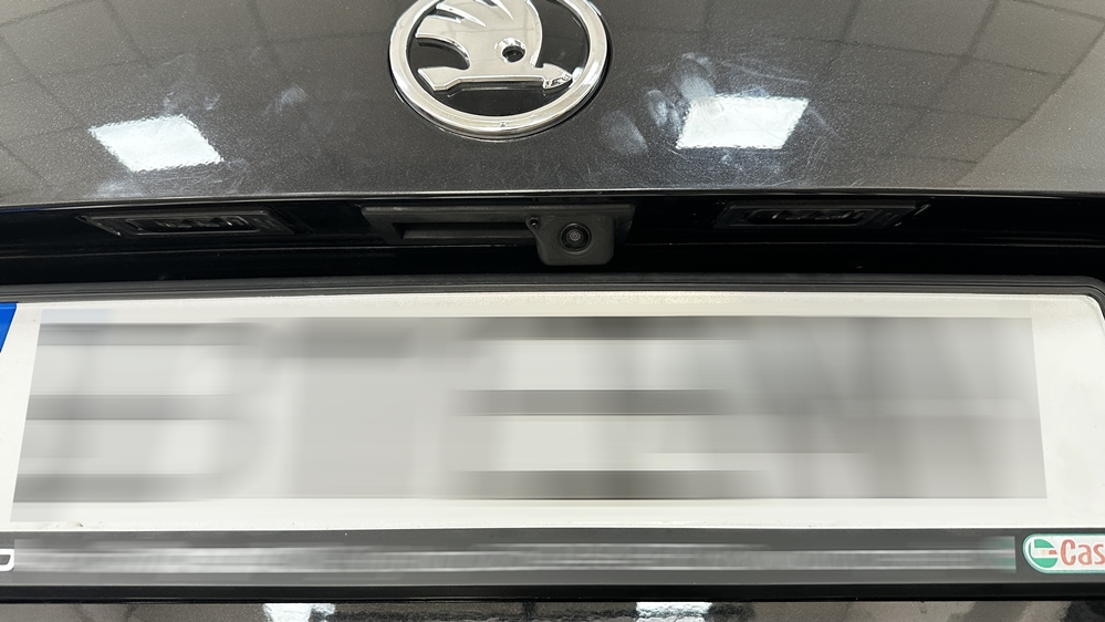 Activare 4 - Camera Marsarier Skoda Superb 3 2016 Instalare Camera Spate Skoda Superb Montare 4 - Camera Marsarier Skoda Superb 3 2016 Instalare Camera Spate Skoda Superb