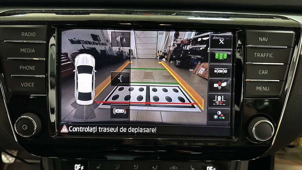 Activare 6 - Camera Marsarier Skoda Superb 3 2016 Instalare Camera Spate Skoda Superb Montare 6 - Camera Marsarier Skoda Superb 3 2016 Instalare Camera Spate Skoda Superb