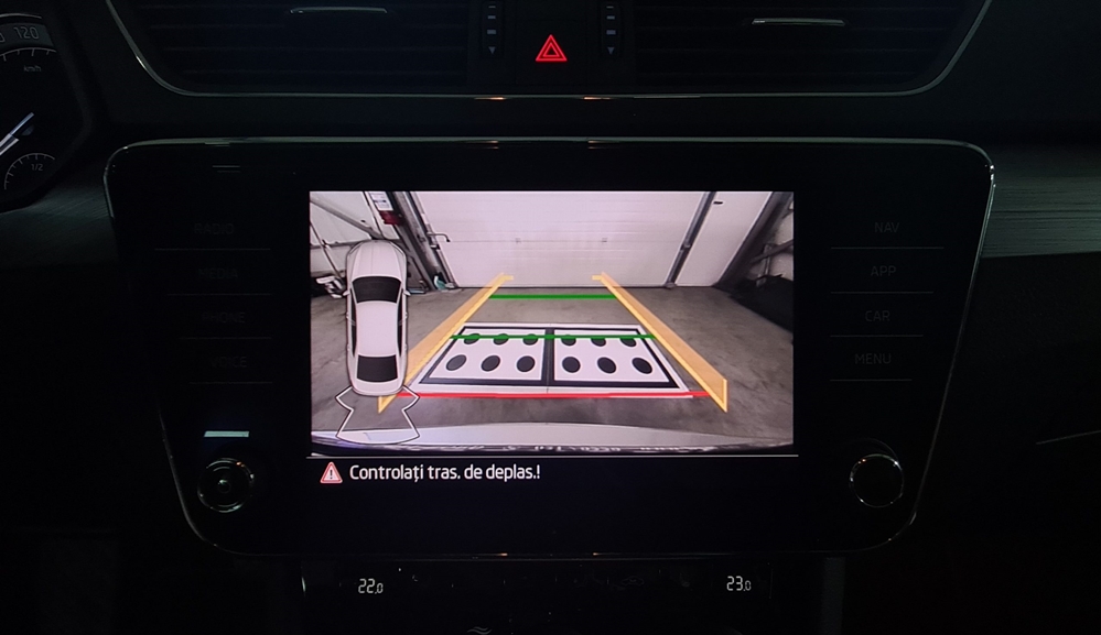 Montare 6 - Skoda Superb 3 2020 Montare Camera Spate Marsarier Highline Originala