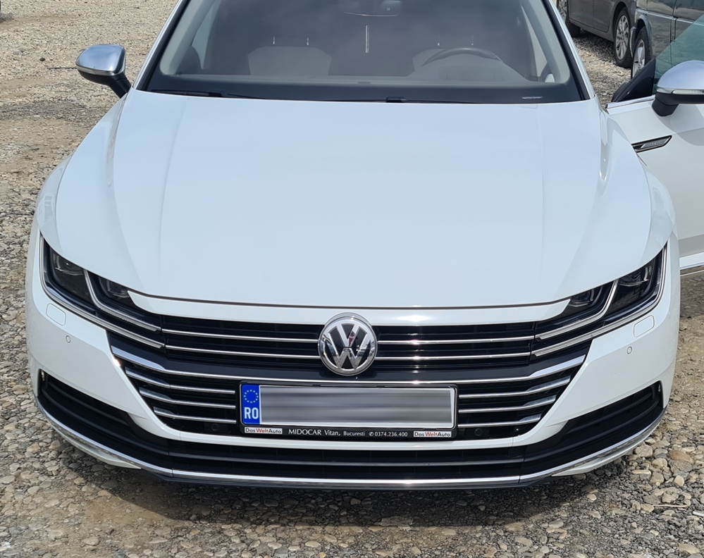 Activare 2 - VW Arteon 2019 Montaj Camera Spate Marsarier Highline Originala Montare 2 - VW Arteon 2019 Montaj Camera Spate Marsarier Highline Originala
