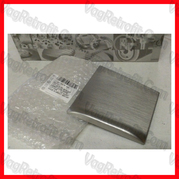 Poza 2 - Capac Scrumiera Model R32 Din Aluminiu VW Golf 4 Bora