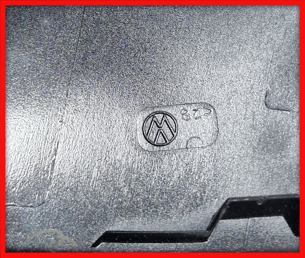 Poza 2 - Capace Oglinzi Cu Lampi Side Assist VW Passat B8 VW Arteon Carcasa Oglinda Side Assist