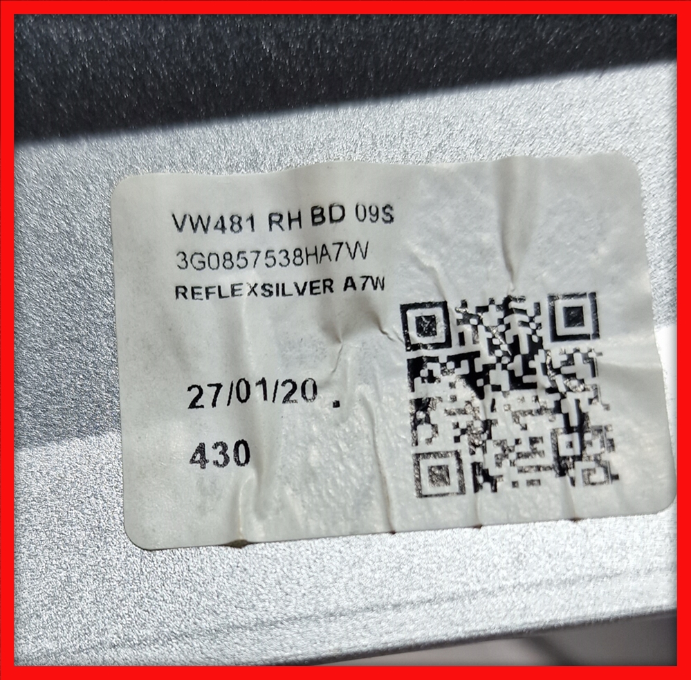 Poza 3 - Capace Oglinzi Silver Aluminiu VW Passat Arteon Alltrack 3G0857538H 3G0 857 538 H Poza 3 - Capace Oglinzi Silver Aluminiu VW Passat Arteon Alltrack 3G0857538H 3G0 857 538 H