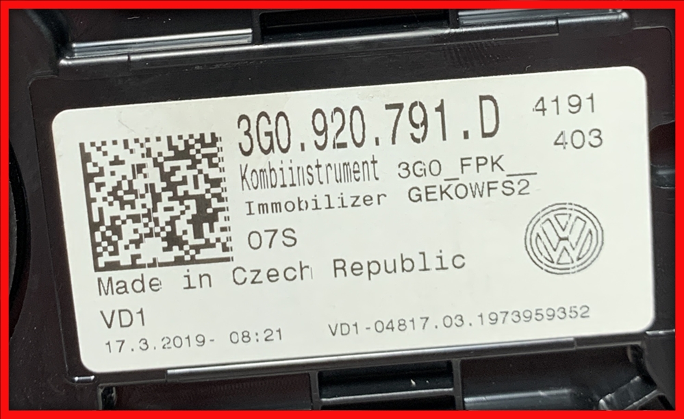 Poza 4 - Ceasuri Digitale VW Arteon Passat B8 Ceas Bord Plasma AID 3G0920791D 3G0 920 791 D Poza 4 - Ceasuri Digitale VW Arteon Passat B8 Ceas Bord Plasma AID 3G0920791D 3G0 920 791 D