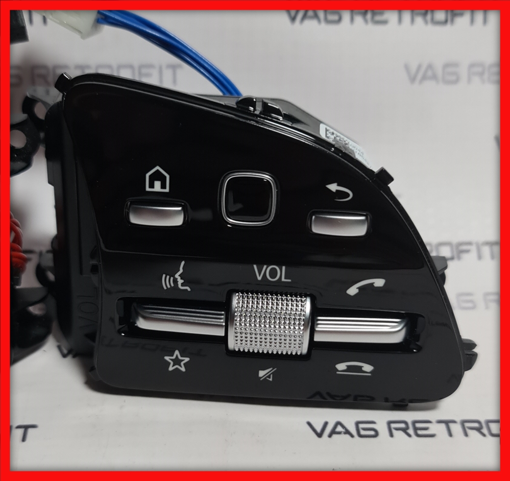 Poza 4 - Comenzi Volan Mercedes Benz Negre Piano Black OEM A0999053304