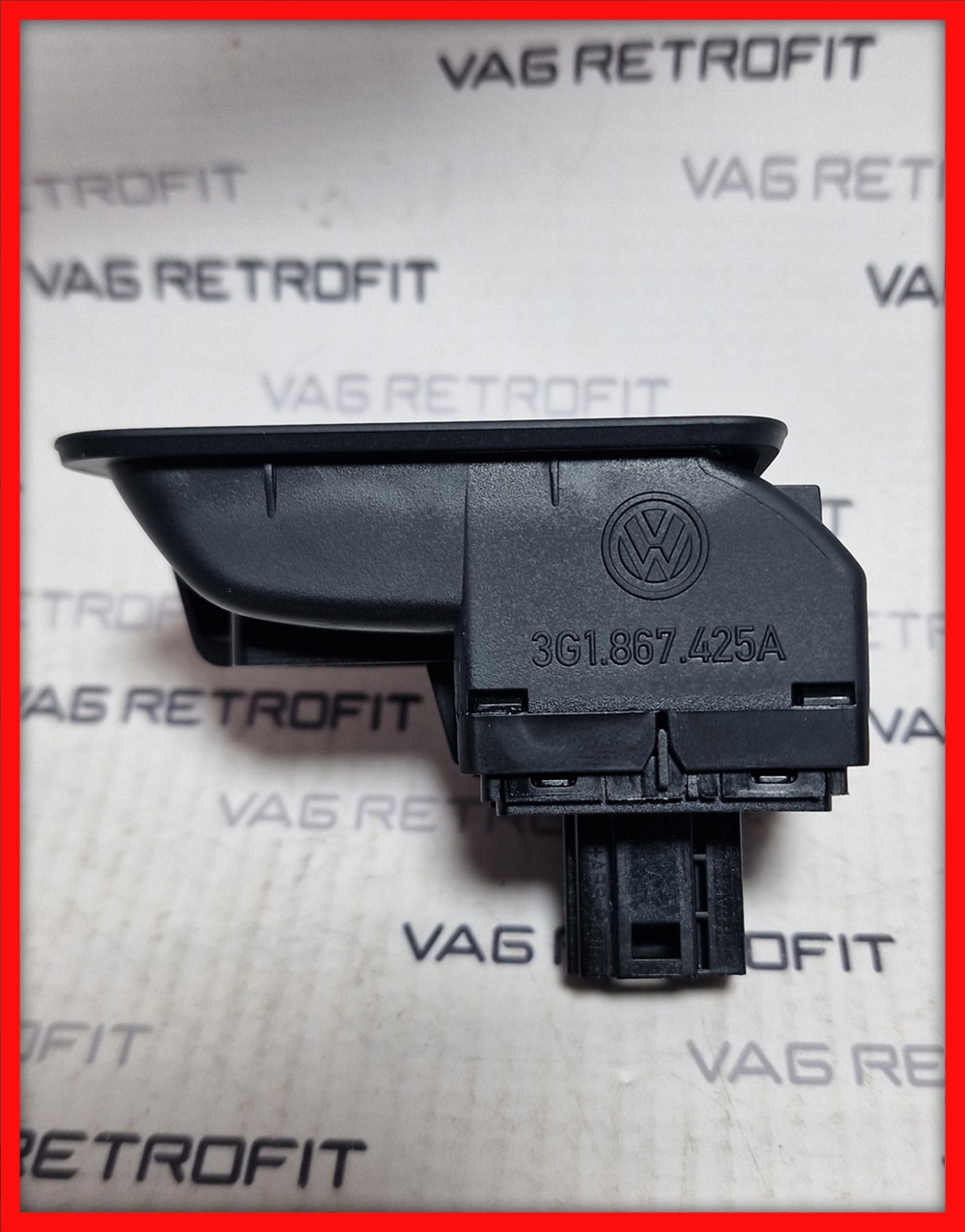 Poza 2 - Consola Buton Deschidere Portbagaj Rezervor VW Passat 3G1867425A 3G1 867 425 A