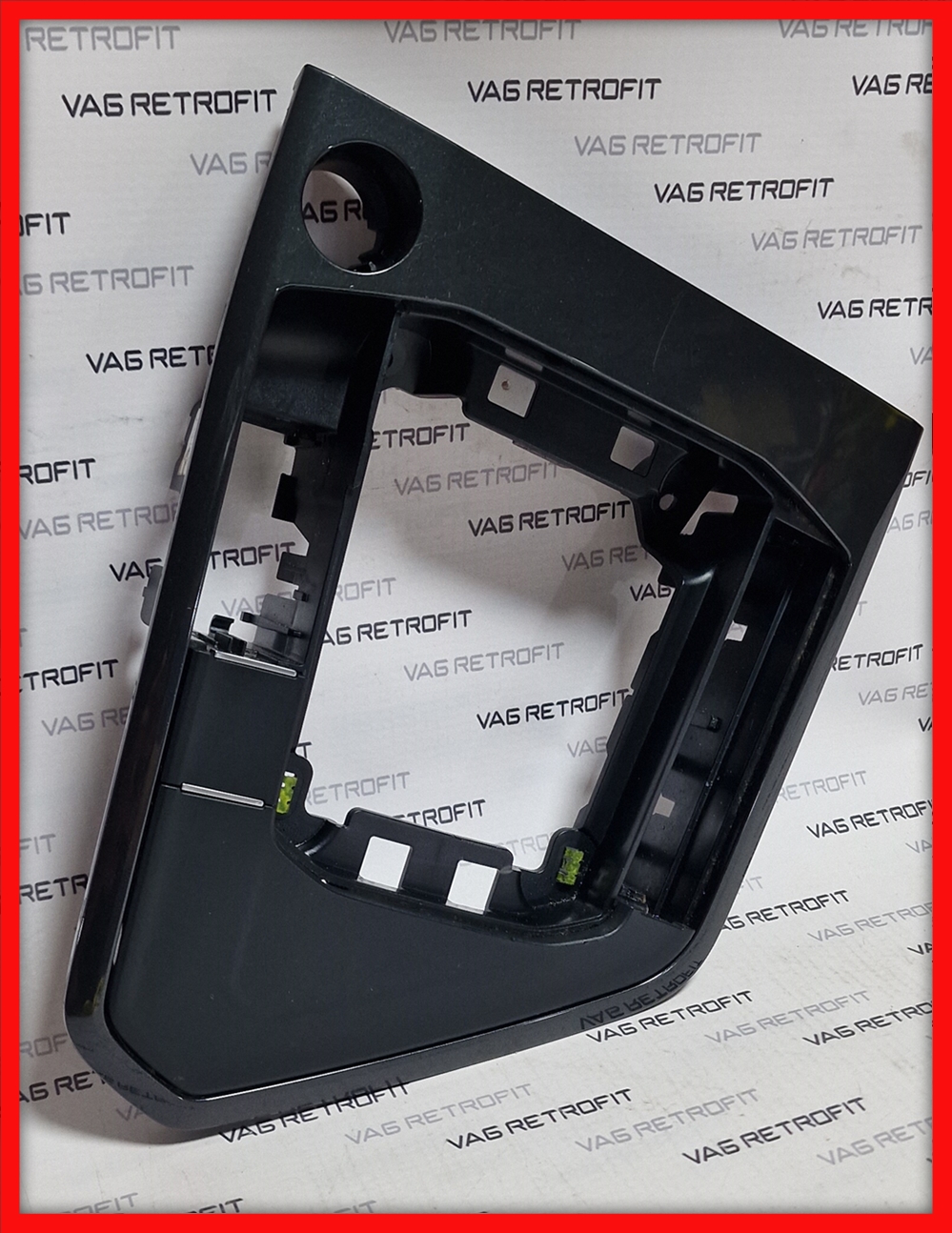 Poza 2 - Consola Centrala Dark Grey VW Tiguan 2 AD1 5NN864263 5NN 864 263