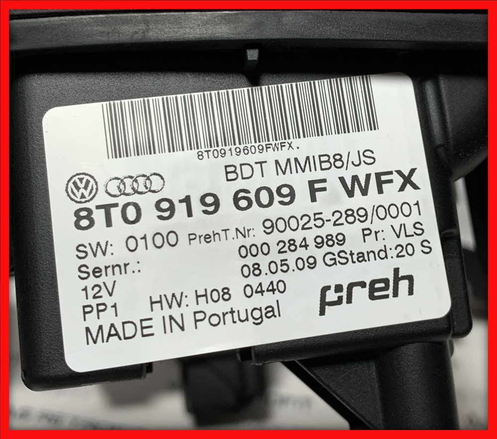 Poza 4 - Consola Centrala MMI Cu Butoane Audi A4 B8 A5 8T 8T0919609F 8T0 919 609 F Poza 4 - Consola Centrala MMI Cu Butoane Audi A4 B8 A5 8T 8T0919609F 8T0 919 609 F