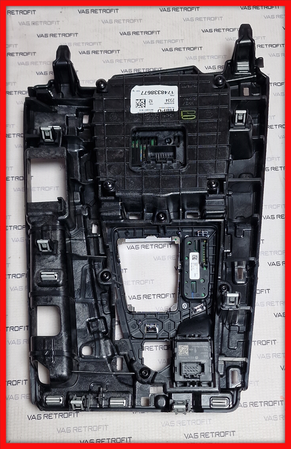 Poza 3 - Consola Centrala Touch Pad Media Selector Viteze Audi Q5 80A919615 80B713111C Poza 3 - Consola Centrala Touch Pad Media Selector Viteze Audi Q5 80A919615 80B713111C