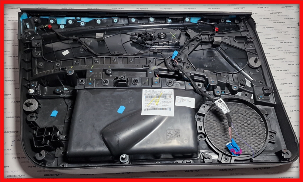 Poza 2 - Fete Usi Cu Bandouri Lumina Iluminare Ambientala SEAT LEON 5F Volan Stanga