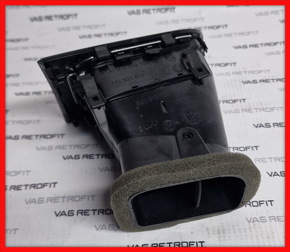 Poza 2 - Grila Ventilatie Aer Stanga Sofer VW Golf 7 VII Negru Lucios Piano Black