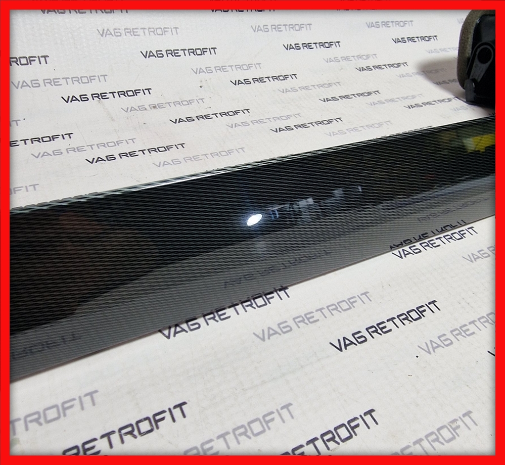 Poza 3 - Grila Ventilatie Dreapta Bandou Ornament Bord VW Tiguan AD1 5NN819710 5NN 819 710