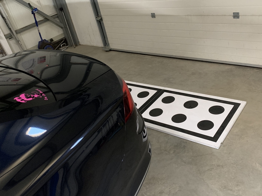 Activare 8 - Inlocuire Camera Video Spate Marsarier Defecta VW Passat B8 2016 Montare 8 - Inlocuire Camera Video Spate Marsarier Defecta VW Passat B8 2016