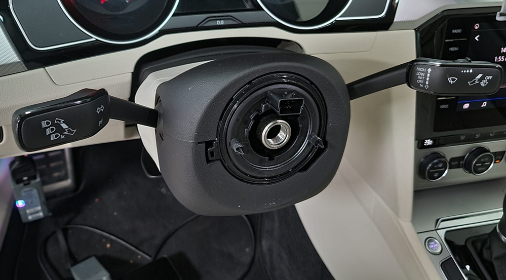 Activare 3 - VW Passat B8 Instalare ACC Adaptive Cruise Control Pilot Automat Adaptiv Montare 3 - VW Passat B8 Instalare ACC Adaptive Cruise Control Pilot Automat Adaptiv