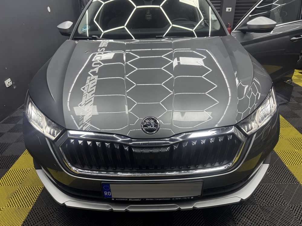 Montare 5 - Instalare Activare Camera Video Spate Marsarier Originala Highline Skoda Octavia 4 IV 2024 Sector 1 Bucuresti