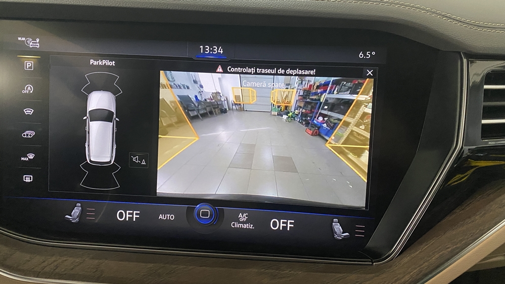 Montare 5 - VW Touareg III CR 2019 Instalare Cablaj Camera Marsarier Originala Highline