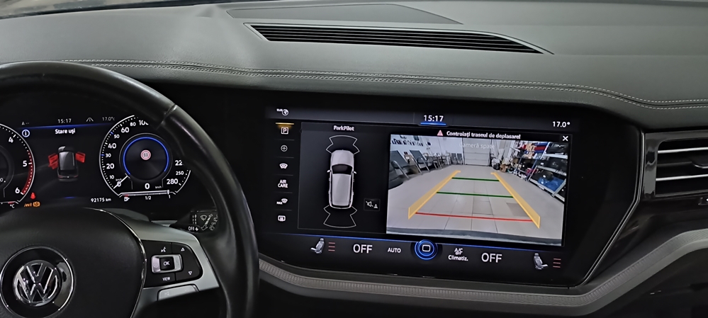 Montare 8 - VW Touareg III CR 2019 Instalare Cablaj Camera Marsarier Originala Highline