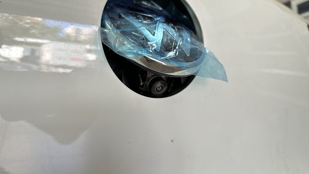 Activare 7 - Camera Spate VW Golf 8 VIII 2022 Camera Video Marsarier Originala in Emblema Montare 7 - Camera Spate VW Golf 8 VIII 2022 Camera Video Marsarier Originala in Emblema