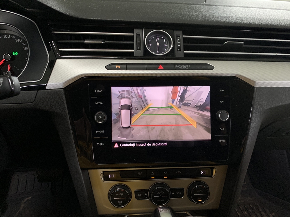 Montare 9 - Instalare Camera Flip In Emblema Highline VW Passat B8 3G 2016