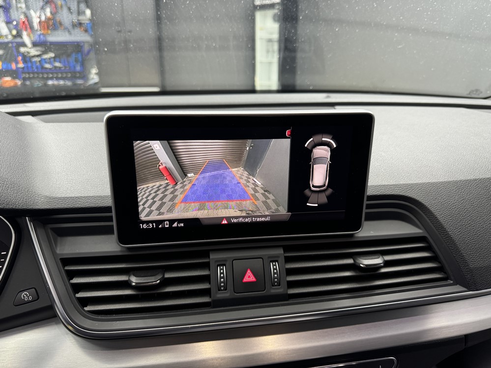 Montare 6 - Instalare Camera Marsarier Audi Q5 FY 2019 Camera Video Spate Originala