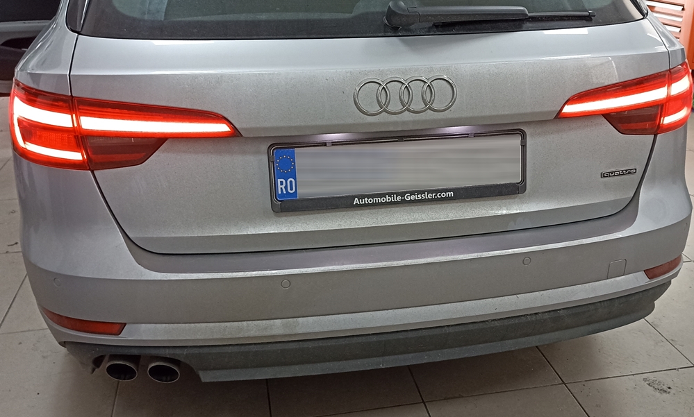 Montare 9 - Audi A4 B9 2018 Instalare Camera Marsarier Originala In Maner Spate