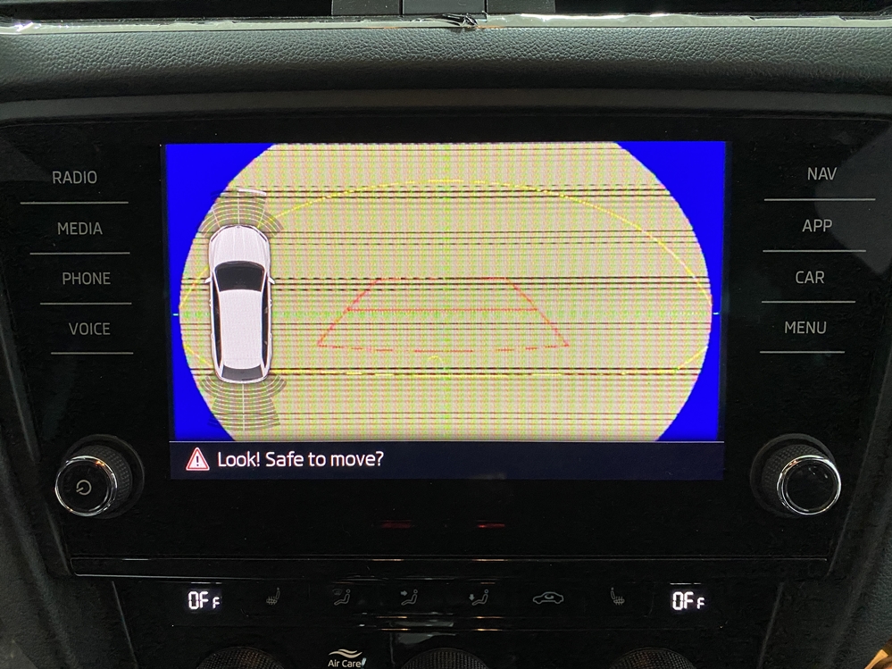 Montare 9 - Skoda Octavia 3 III RS vRS 2018 Instalare Camera Spate Marsarier Originala Highline In Maner