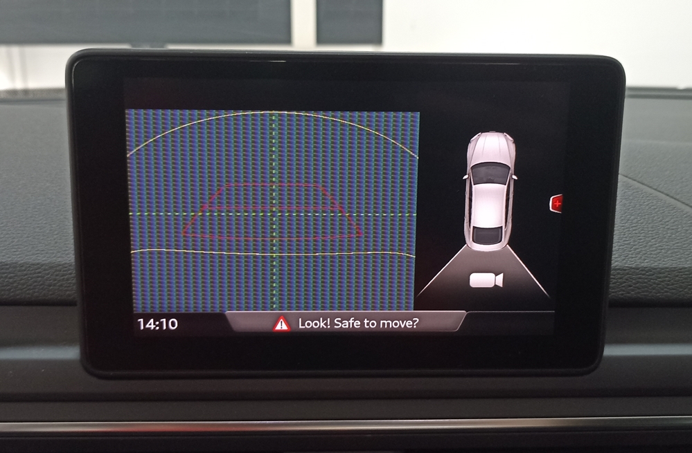 Montare 9 - Audi A5 F5 2017 Instalare Camera Marsarier Originala In Maner Spate
