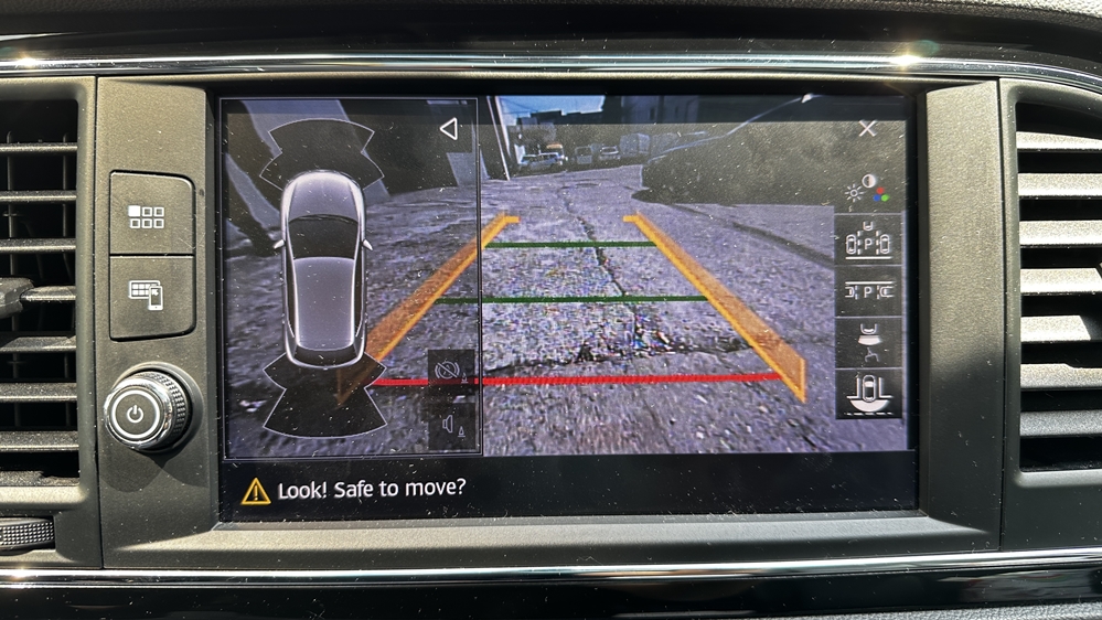 Activare 10 - Instalare Camera Marsarier Seat Leon 5F 2018 Montare Camera Spate Originala Seat Leon Montare 10 - Instalare Camera Marsarier Seat Leon 5F 2018 Montare Camera Spate Originala Seat Leon