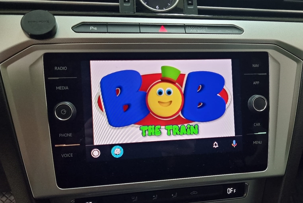 Montare 14 - Montare Camera Marsarier VW Passat B8 Highline APP Connect Apple Carplay Android Auto