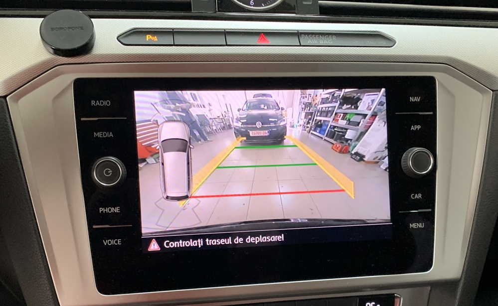 Montare 4 - Montare Camera Marsarier VW Passat B8 Highline APP Connect Apple Carplay Android Auto