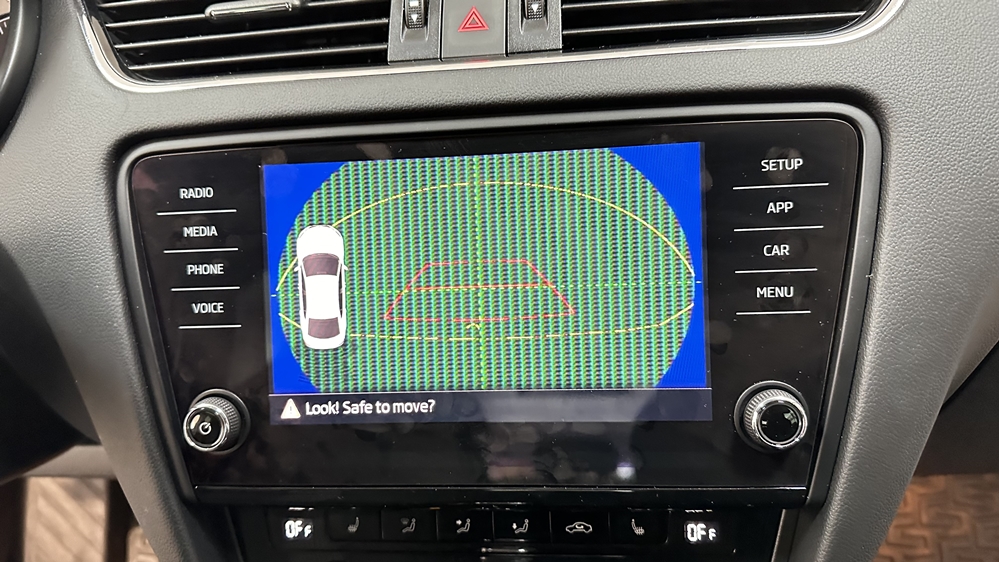 Activare 8 - Skoda Octavia 3 RS VRS 2019 Montaj Instalare Camera Spate Marsarier Originala Bucuresti Sector 1 2 3 4 5 6 Ilfov Montare 8 - Skoda Octavia 3 RS VRS 2019 Montaj Instalare Camera Spate Marsarier Originala Bucuresti Sector 1 2 3 4 5 6 Ilfov