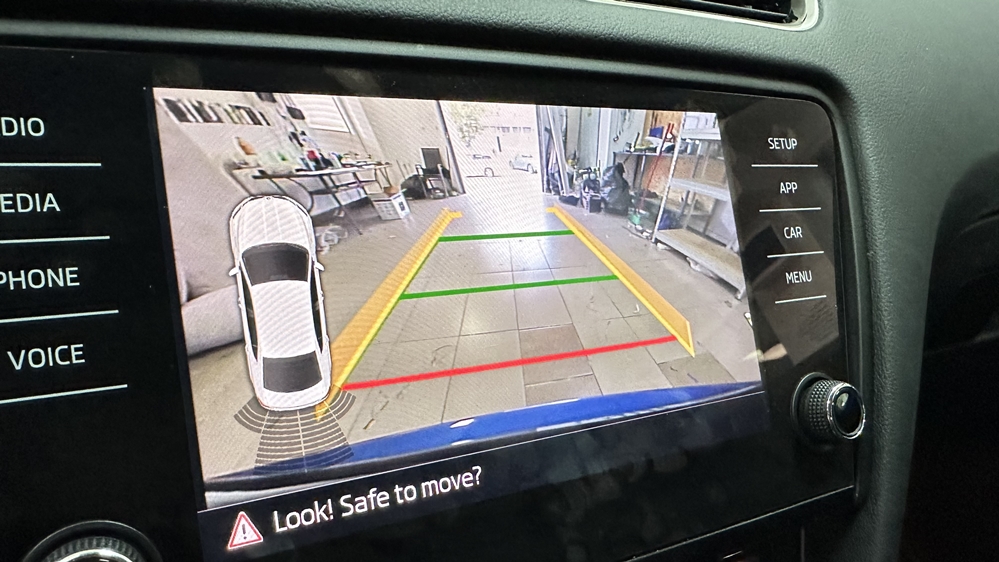 Activare 9 - Skoda Octavia 3 RS VRS 2019 Montaj Instalare Camera Spate Marsarier Originala Bucuresti Sector 1 2 3 4 5 6 Ilfov Montare 9 - Skoda Octavia 3 RS VRS 2019 Montaj Instalare Camera Spate Marsarier Originala Bucuresti Sector 1 2 3 4 5 6 Ilfov