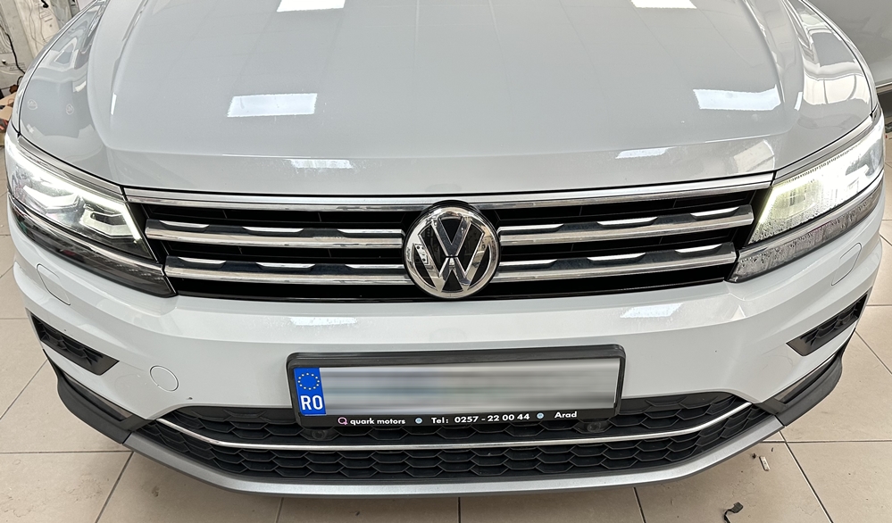 Montare 6 - VW Tiguan 2 AD1 2018 Montaj Instalare Camera Spate Marsarier Originala Bucuresti Sector 1 2 3 4 5 6 Ilfov