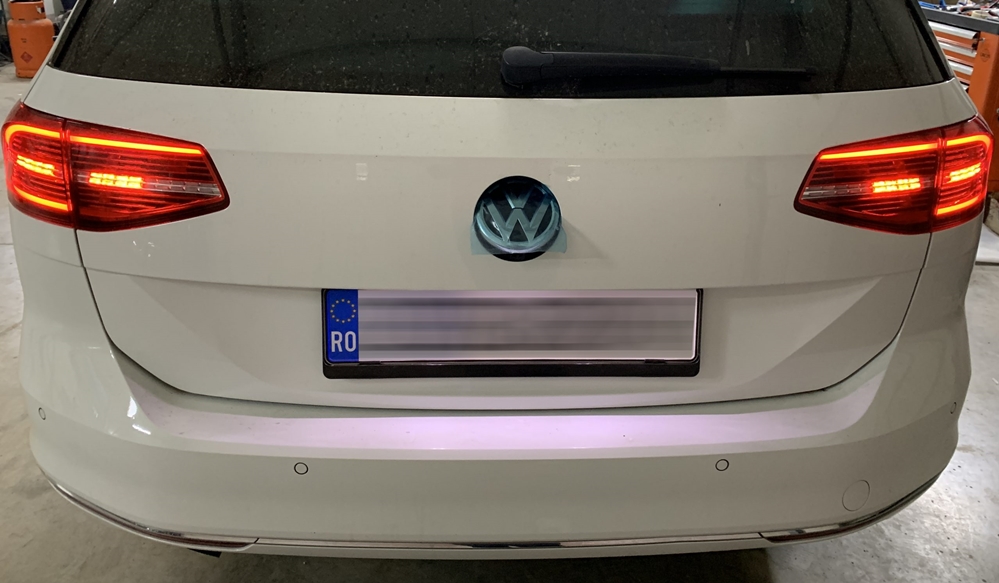 Activare 11 - VW Passat B8 3G 2016 Instalare Camera Marsarier Highline Spate Flip In Emblema Montare 11 - VW Passat B8 3G 2016 Instalare Camera Marsarier Highline Spate Flip In Emblema