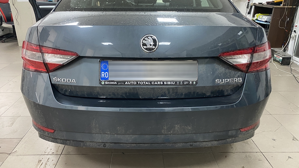 Activare 5 - Skoda Superb 3 III 2018 Instalare Camera Marsarier OEM OE Originala In Maner Spate Montare 5 - Skoda Superb 3 III 2018 Instalare Camera Marsarier OEM OE Originala In Maner Spate