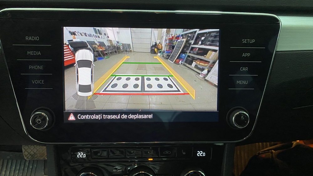 Activare 7 - Skoda Superb 3 III 2018 Instalare Camera Marsarier OEM OE Originala In Maner Spate Montare 7 - Skoda Superb 3 III 2018 Instalare Camera Marsarier OEM OE Originala In Maner Spate