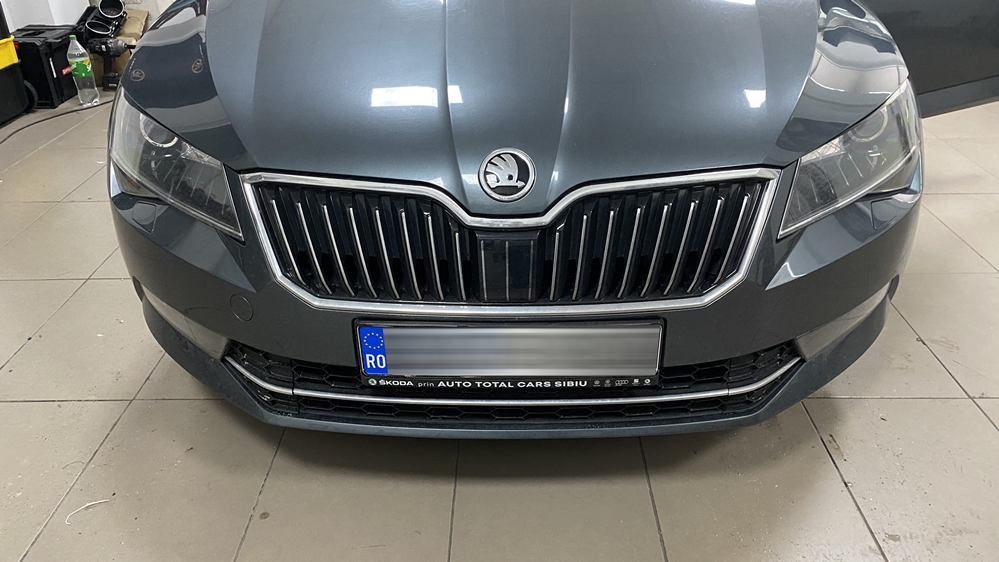 Activare 10 - Skoda Superb 3 III 2018 Instalare Camera Marsarier OEM OE Originala In Maner Spate Montare 10 - Skoda Superb 3 III 2018 Instalare Camera Marsarier OEM OE Originala In Maner Spate