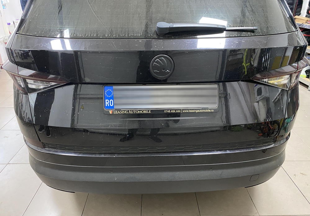 Montare 2 - Skoda Kodiaq 2017 Instalare Camera Spate Marsarier Originala Highline In Maner