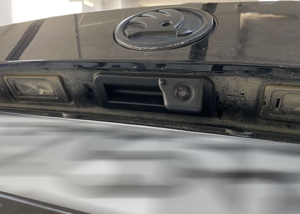 Montare 5 - Skoda Kodiaq 2017 Instalare Camera Spate Marsarier Originala Highline In Maner