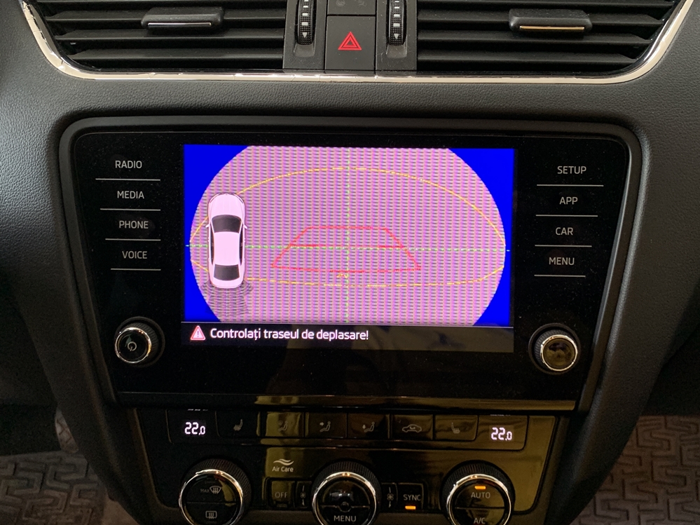 Montare 6 - Skoda Octavia 3 2019 Montaj Camera Spate Marsarier In Maner Highline