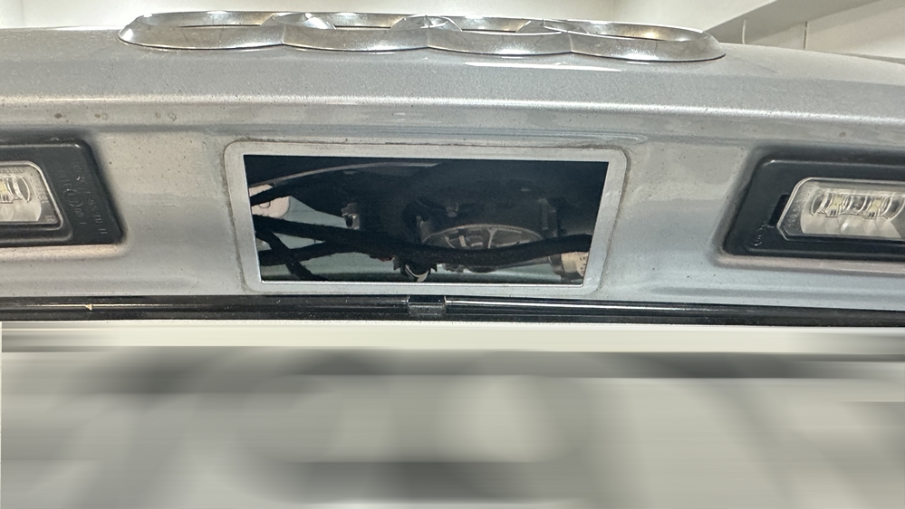 Montare 2 - Audi A4 B9 2018 Instalare Camera Spate Marsarier OEM Auto Hold Hill Hold Assist