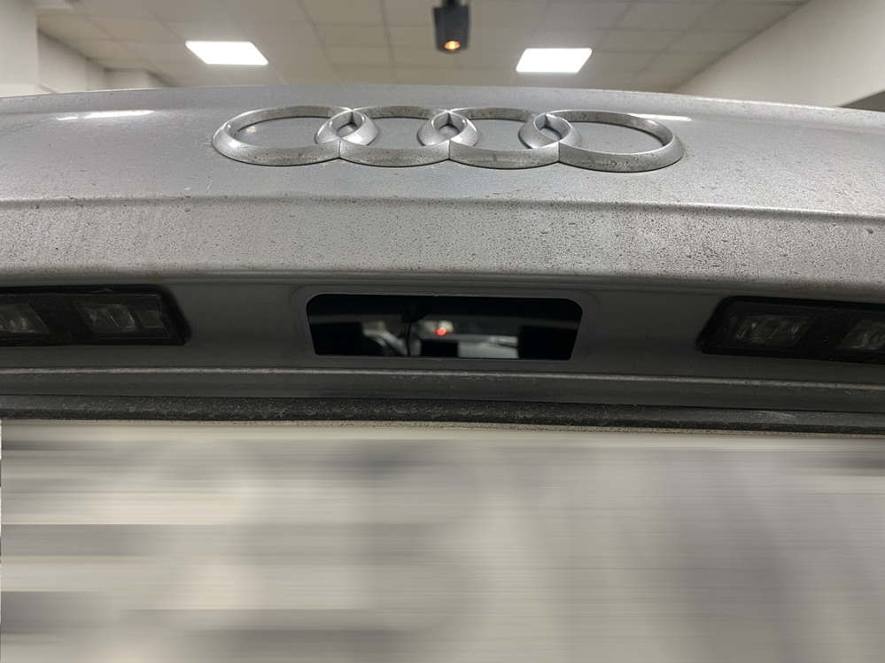 Montare 2 - Audi Q5 FY 2017 Instalare Camera Spate Marsarier OEM Highline In Maner