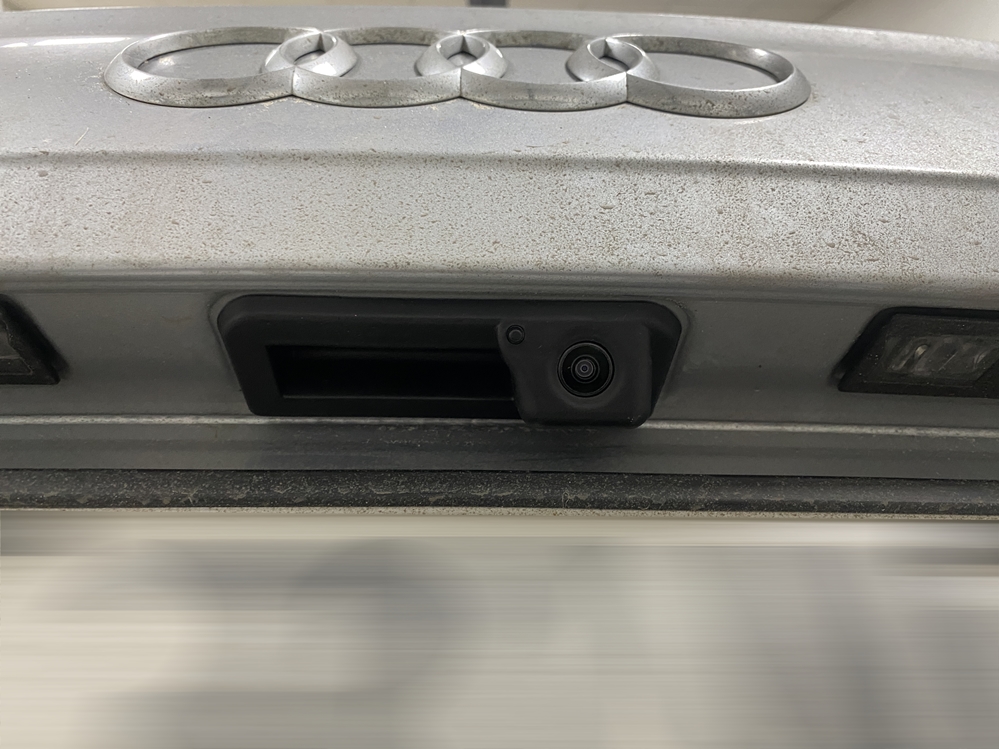 Montare 3 - Audi Q5 FY 2017 Instalare Camera Spate Marsarier OEM Highline In Maner