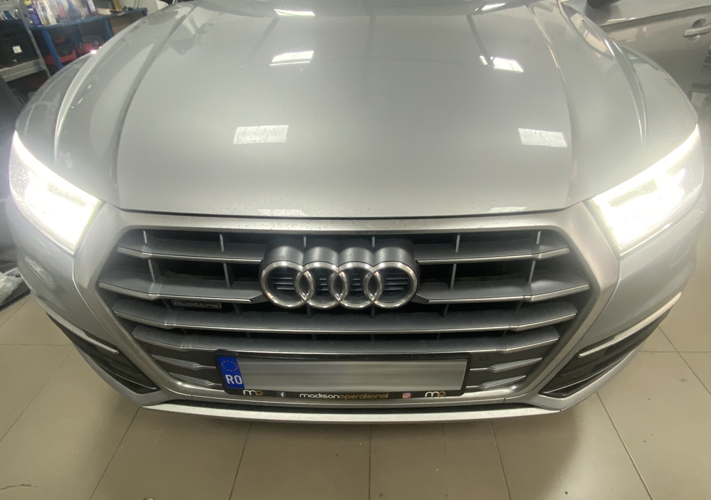 Montare 6 - Audi Q5 FY 2017 Instalare Camera Spate Marsarier OEM Highline In Maner