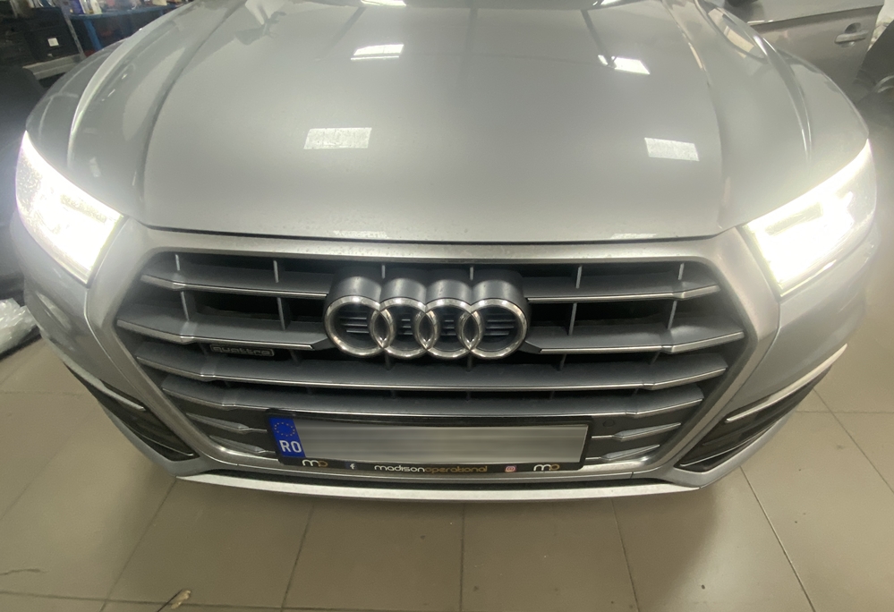 Montare 7 - Audi Q5 FY 2017 Instalare Camera Spate Marsarier OEM Highline In Maner