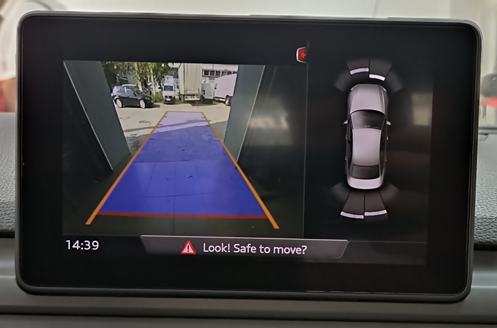 Montare 7 - Audi A4 B9 2017 Montaj Camera Marsarier Originala Highline In Maner Highline